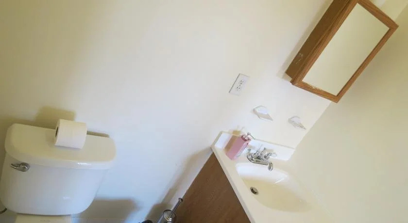 Brooklyn Deluxe Suite Apartments