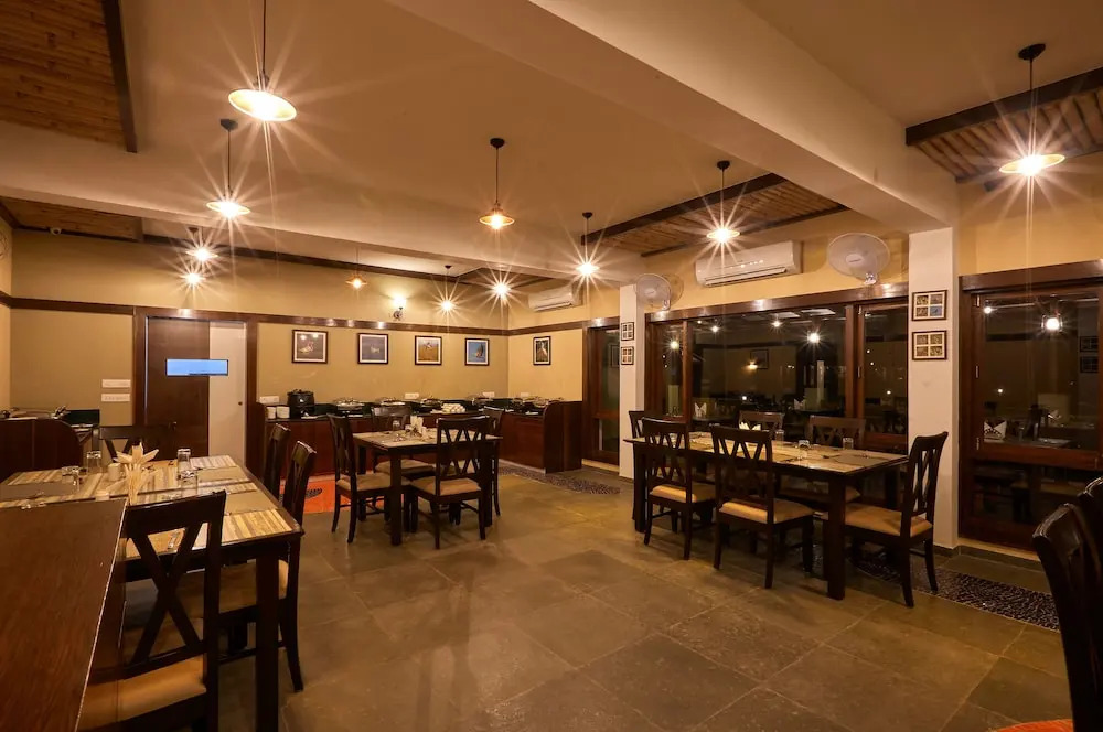 Blackbuck Safari Lodge Velavadar