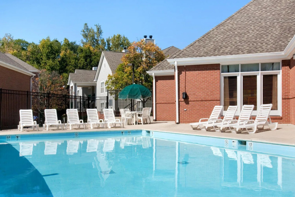 Homewood Suites by Hilton Indianapolis At The Crossing