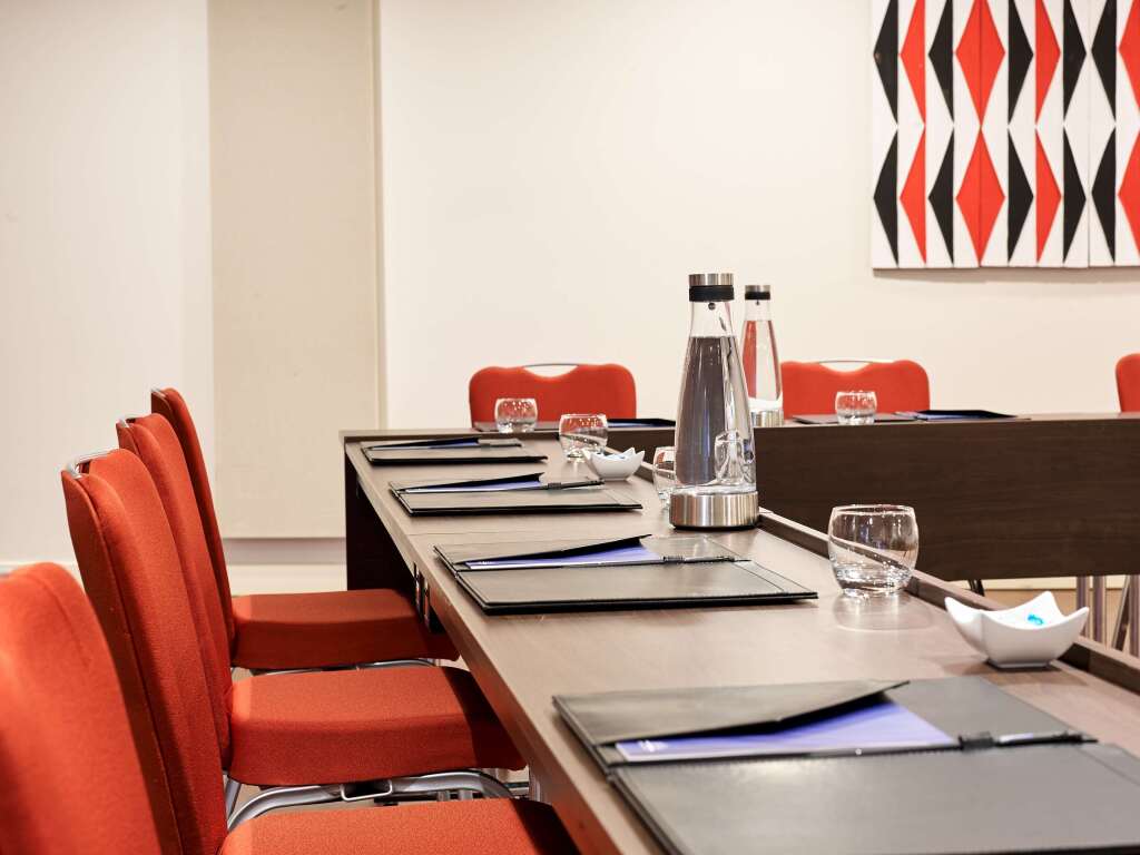 Radisson Blu Hotel Amp; Convention Centre, Kigali