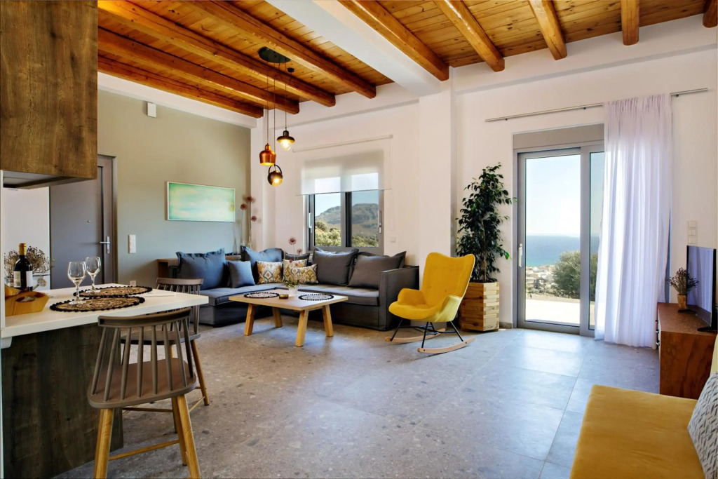 Almond Cottage with a sea view above Plakias