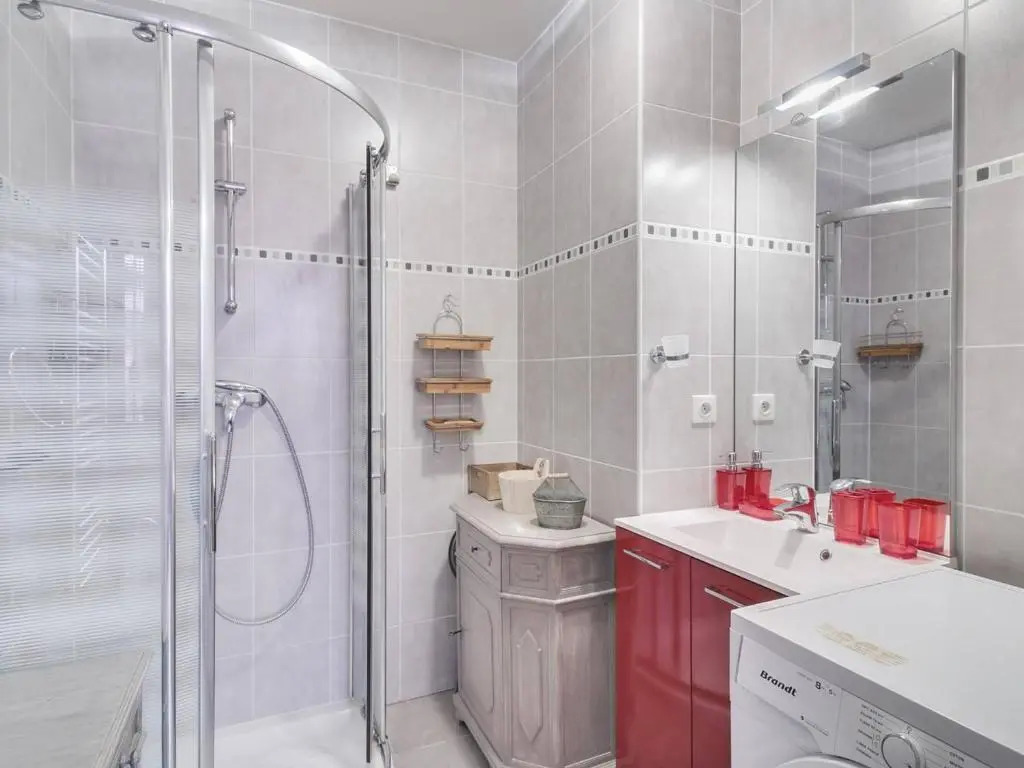 Appartement Cauterets, 2 pièces, 4 personnes - FR-1-401-16