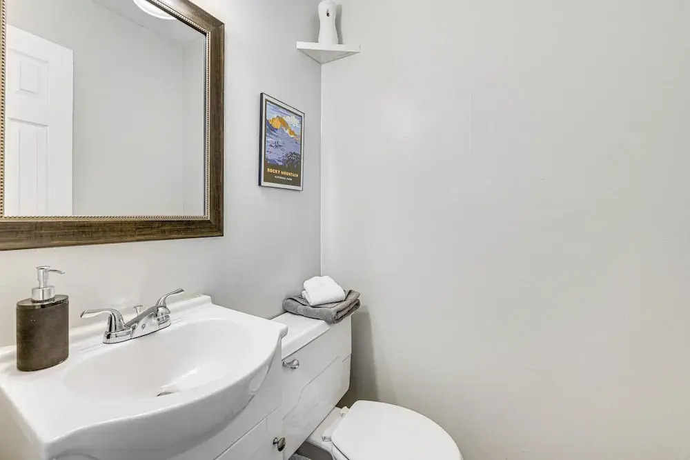 Pet-friendly Colorado Springs Apt w/ Fenced Yard!