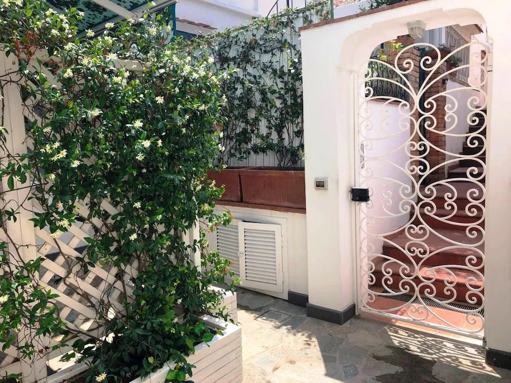 Apartment With 2 Bedrooms in Capri, With Wonderful City View and Terrace