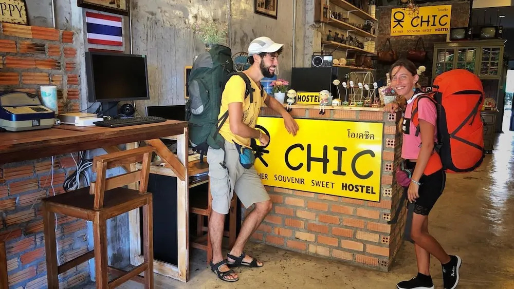 OK CHIC PHUKET HOSTEL