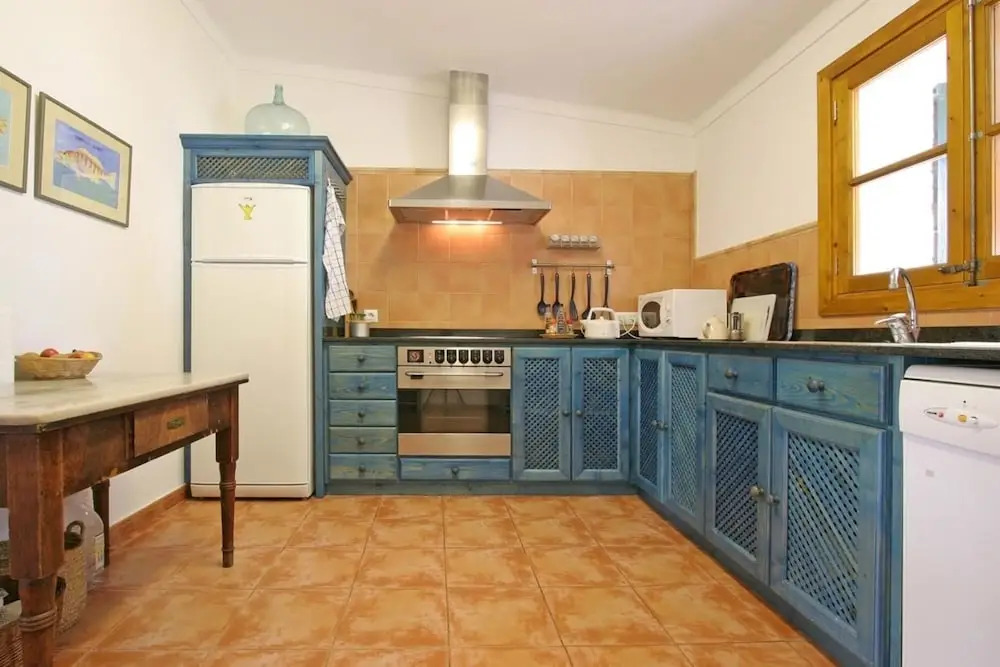 Villa - 3 Bedrooms with Pool, WiFi and Sea views - 103127