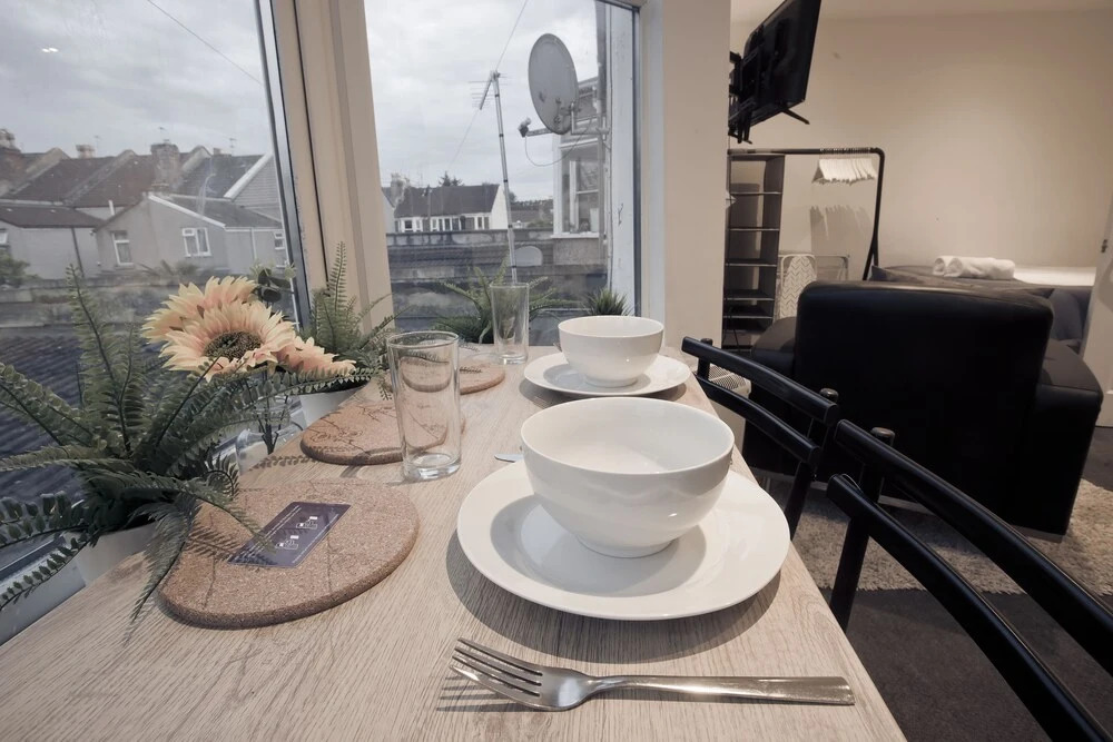 Short Stay Bristol - Stapleton 3 Apartment