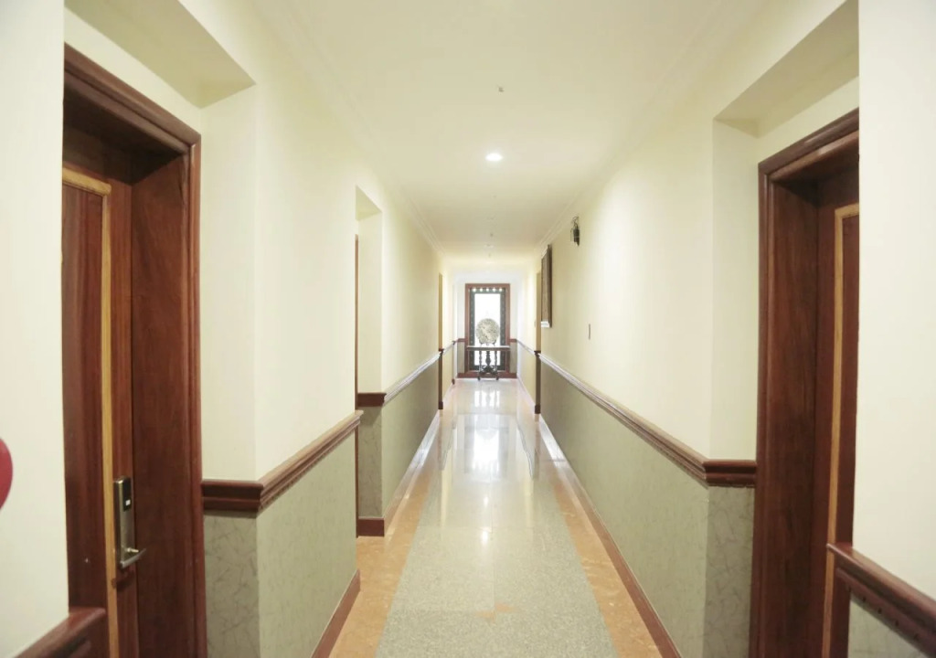 Lucky Hotel - Phu My Hung
