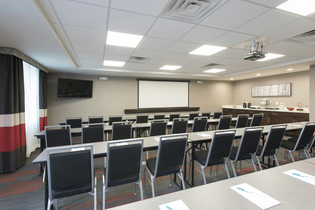 Homewood Suites by Hilton Cleveland/Sheffield