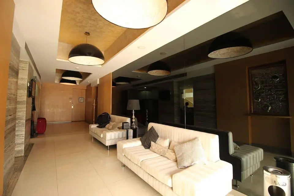 Hotel Metro International