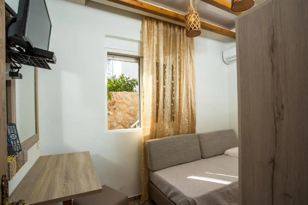 Errik Luxury House