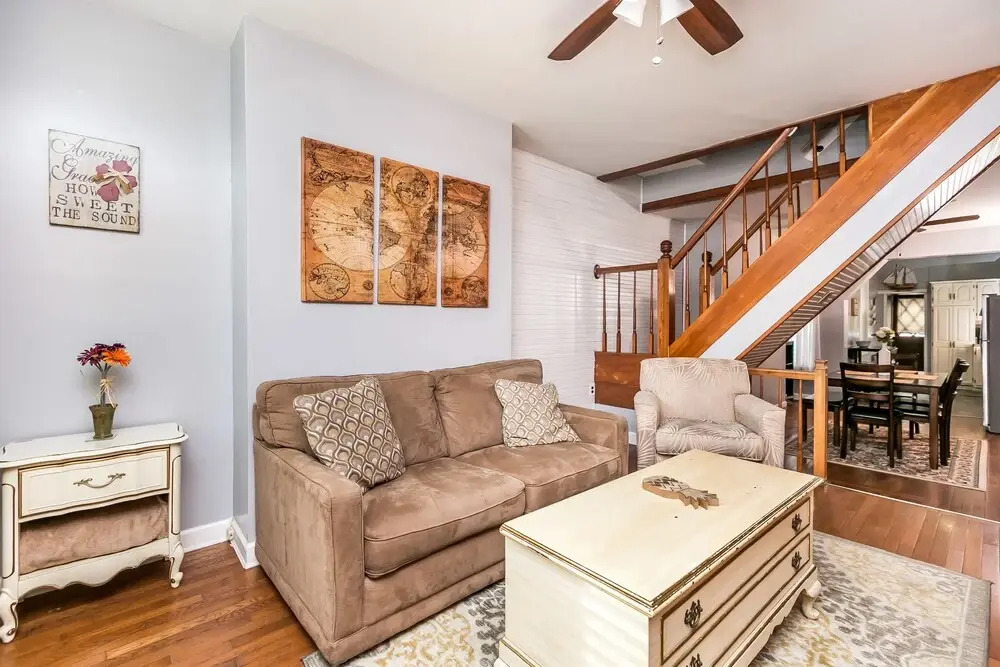 Charming Home Near Harbor&stadiums W/2carparking