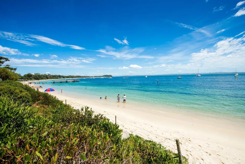 Castaways Unit 8 - Shoal Bay