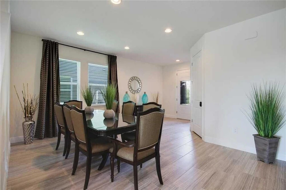 Reunion Daisy 6 Bedroom Home with Private Pool