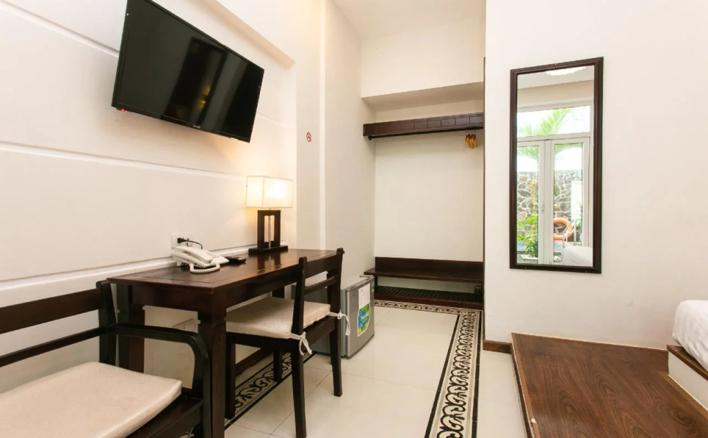 Golden Palm Villa