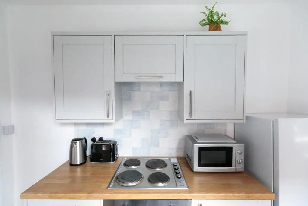 Spacious & Unique Family and Contractor House & Parking & A1 Road by ComfyWorkers