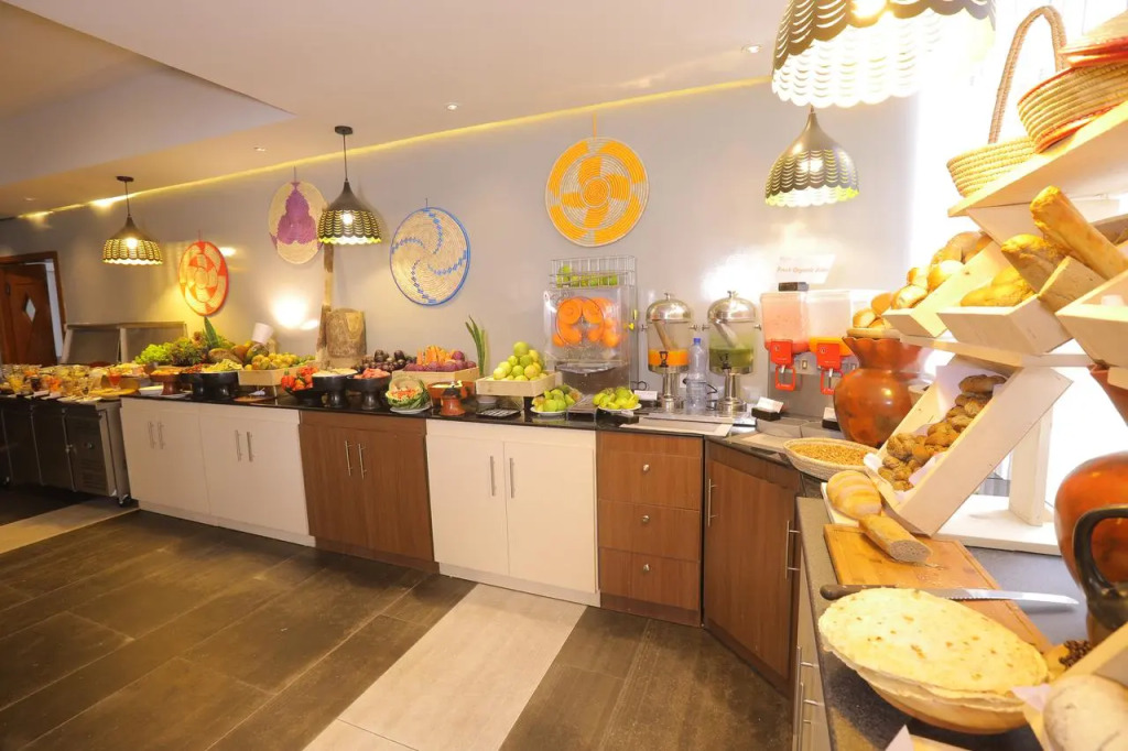 Mado Hotel