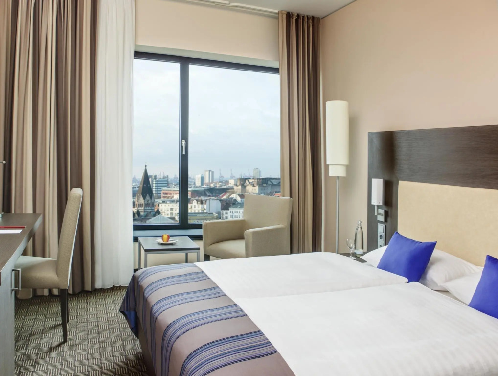 IntercityHotel Hamburg Dammtor