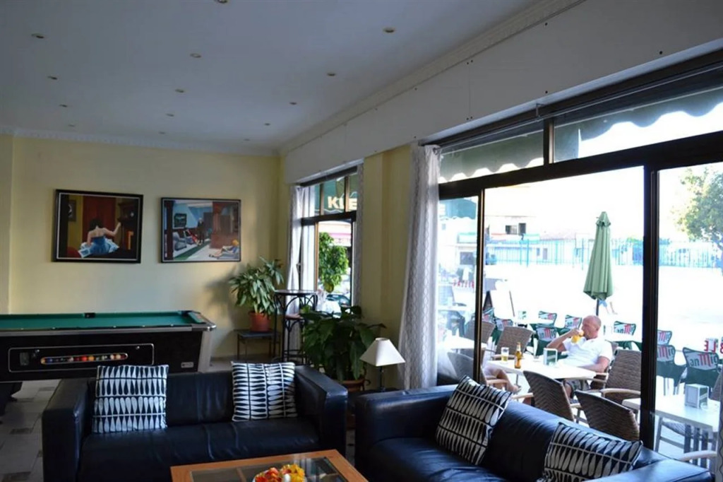 Hotel Cabello