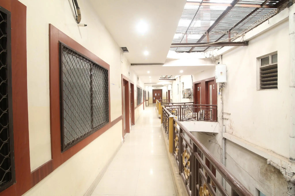 OYO 76930 Hotel Aloka
