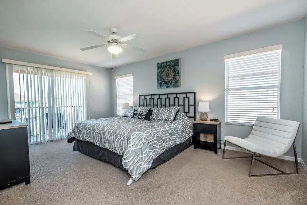 Clabria Villa Regal Palms 1