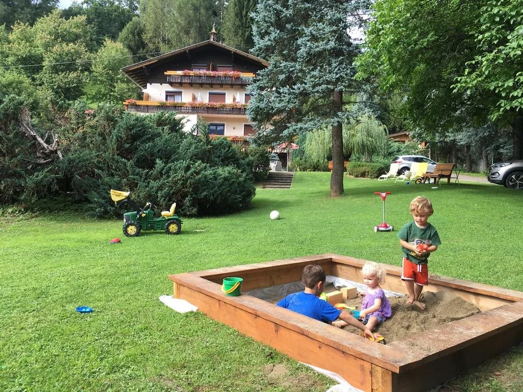 B&B Pension Karlsdorfer Hof