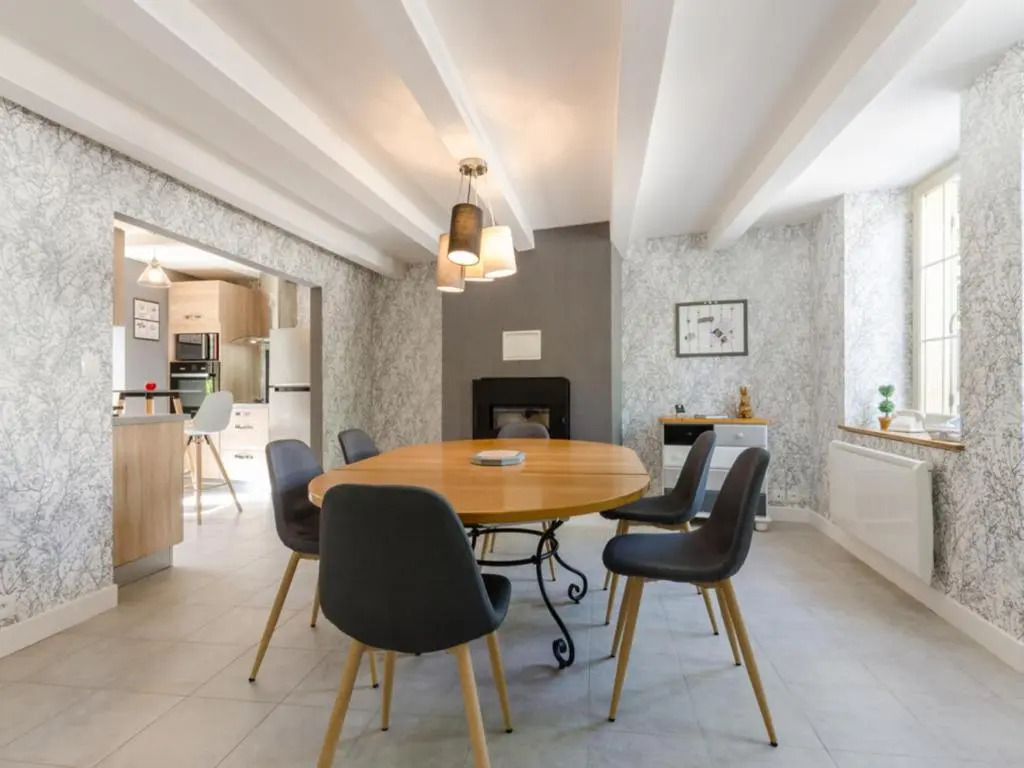 Gîte Dolancourt, 4 pièces, 6 personnes - FR-1-543-51