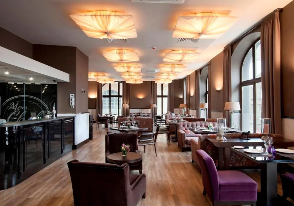 Astoria Hotel