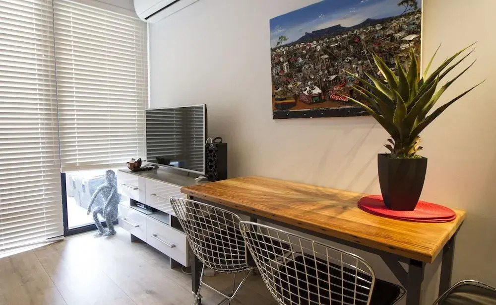 Trendy 1-BR City Center Apt
