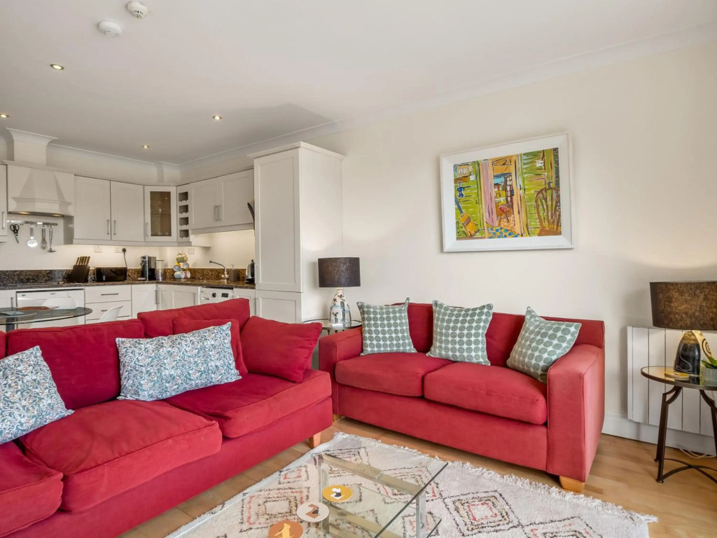 Apartment 393 - Clifden