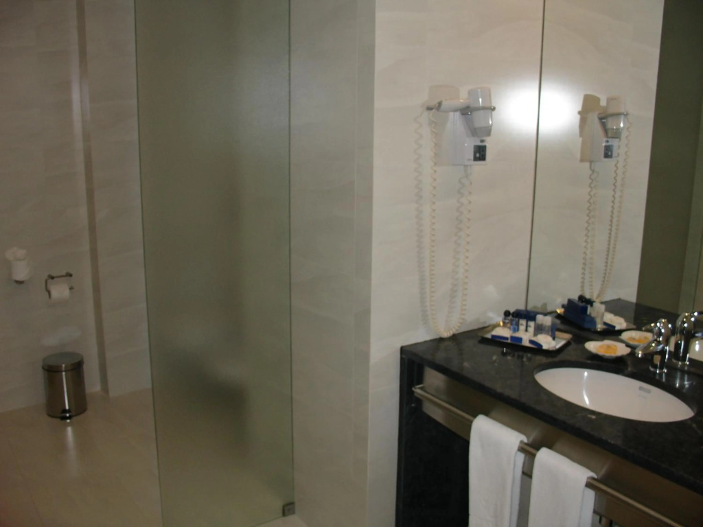 VIP Executive Azores Hotel