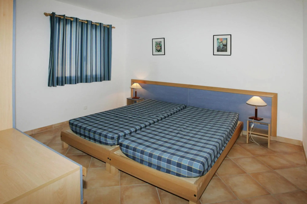 Res. Cala Bianca, Borgo-Plage, apartment near the sea