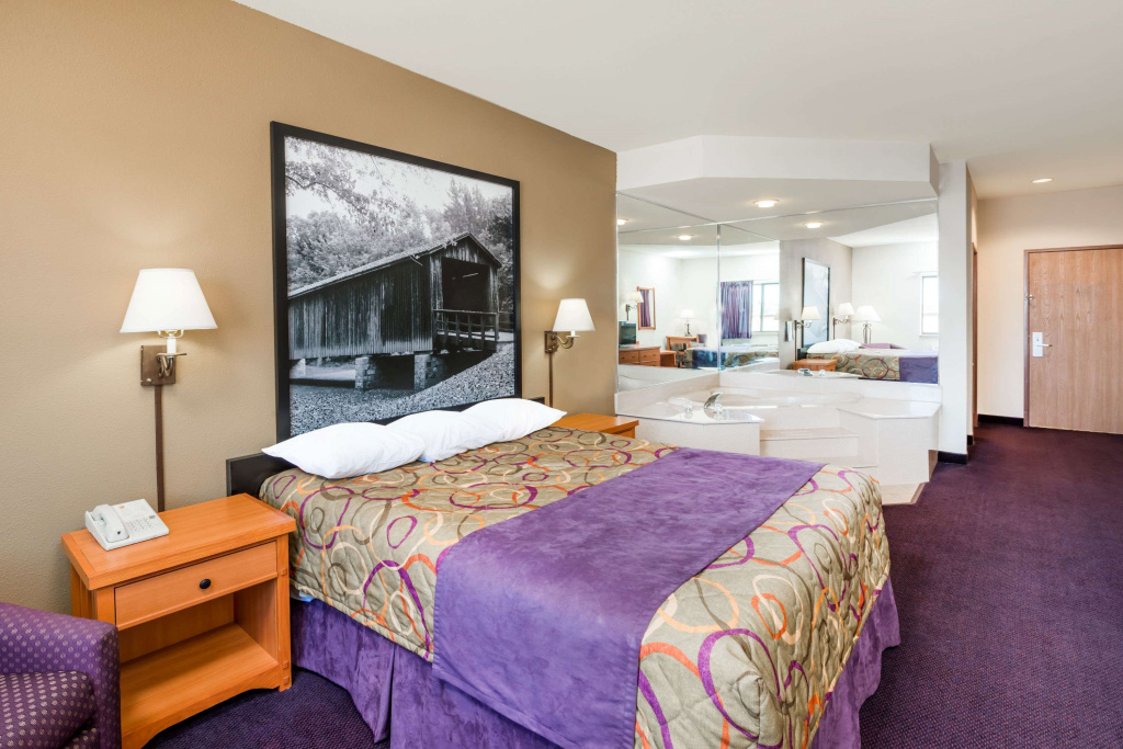 Days Inn Louisville Airport Fair And Expo Center