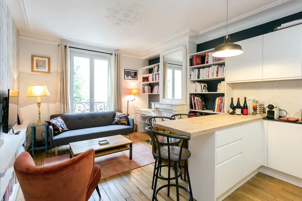 Charming 2 Bedroom Property Near Montparnasse