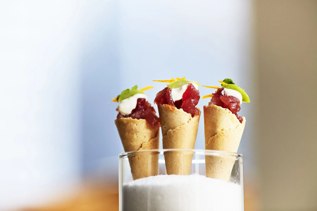 Kimpton Journeyman Hotel by IHG