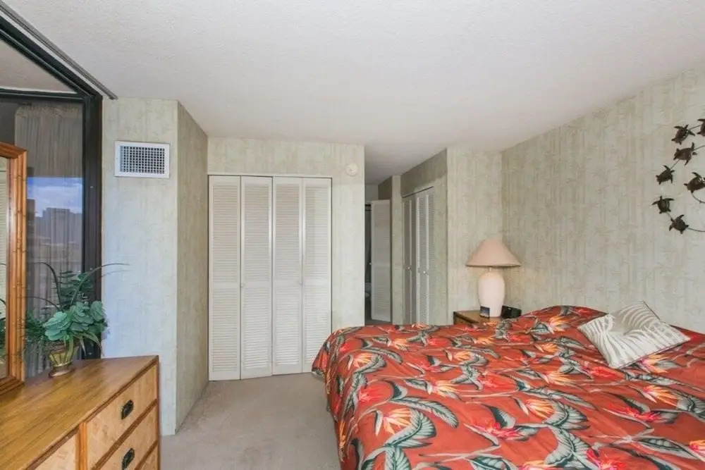 Discovery Bay 1602 1 Bedroom Condo