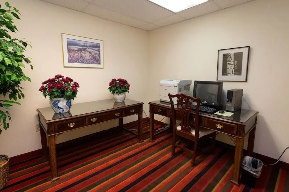 Anchorage Grand Hotel
