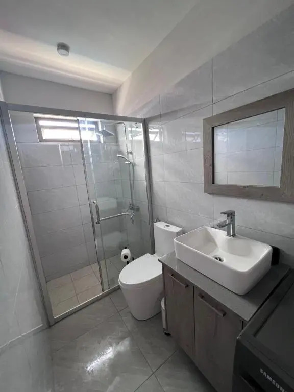 3BD Luxury Penthouse, Big Terrace, 5min from beach
