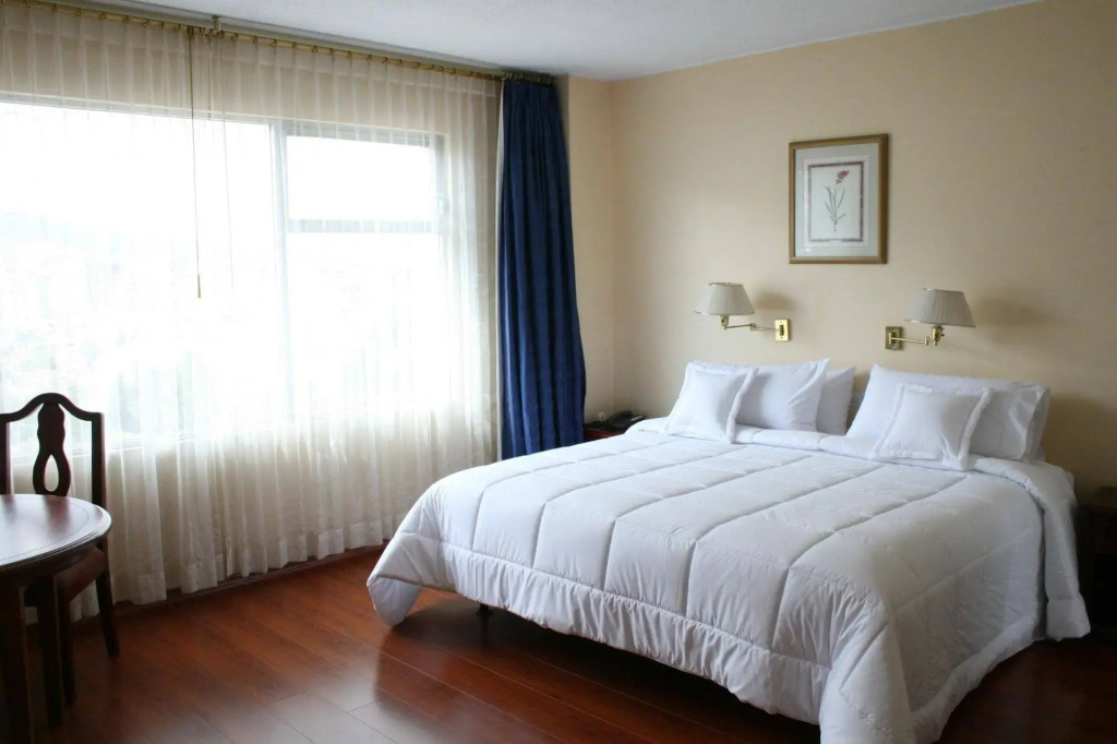 Hotel Tambo Real