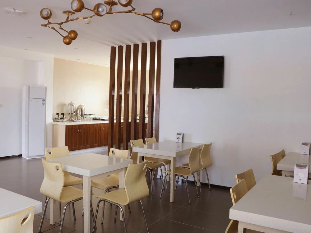 JTour Hotel Warmart Branch