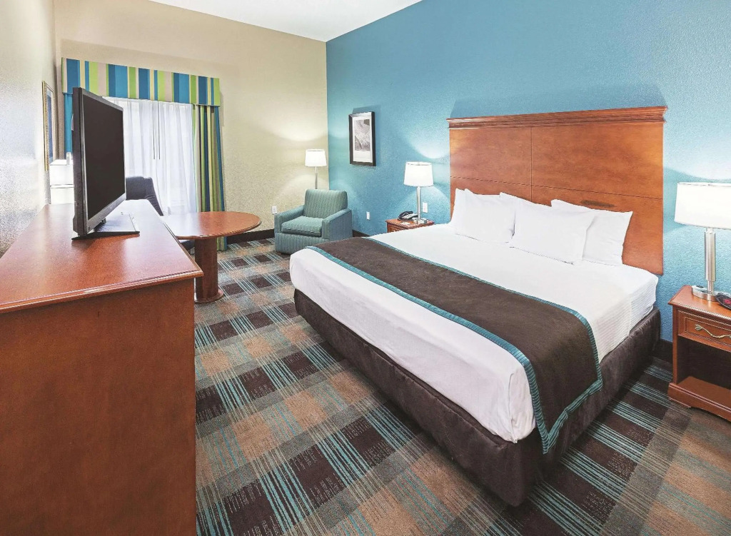 Red Lion Inn & Suites HOU Airport Road