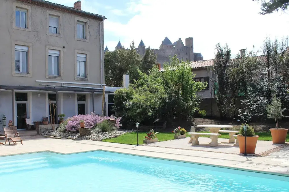 Carcas Hotes Guest House