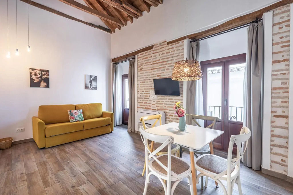 Boutique Granada 3000