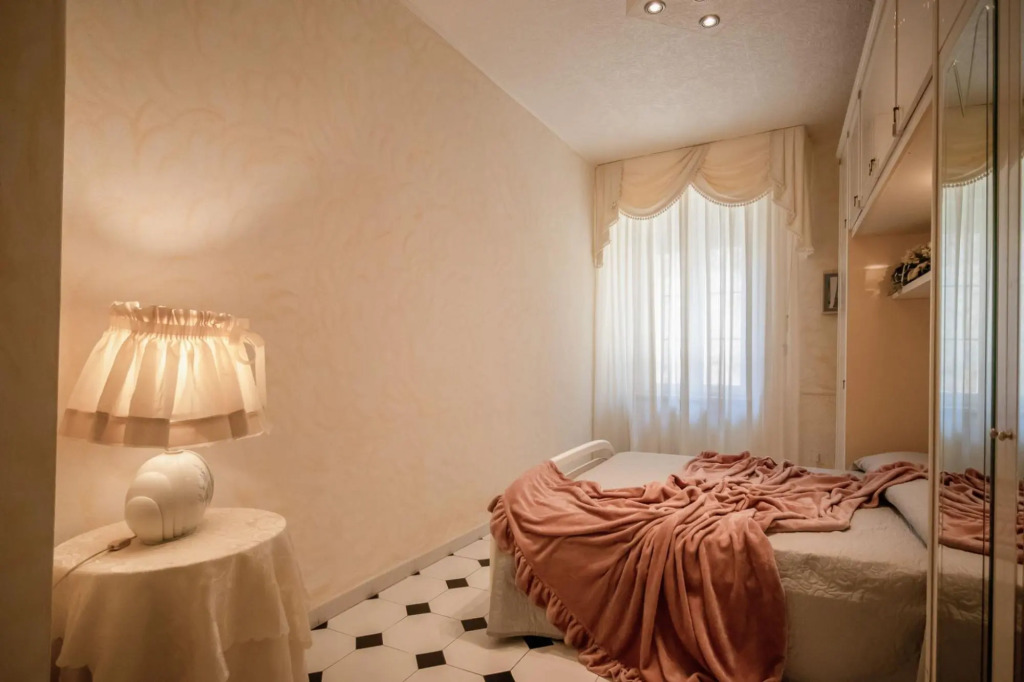 Three-room apartment with sunrise view from the sea-Mare In Vista