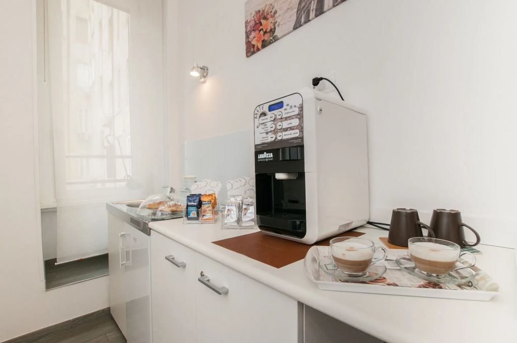 Elenoire Rooms & Suite
