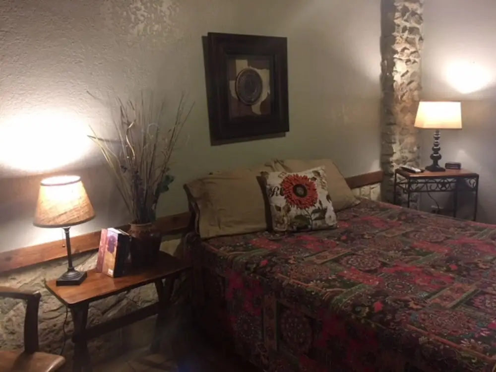 The Leakey Inn by CMD