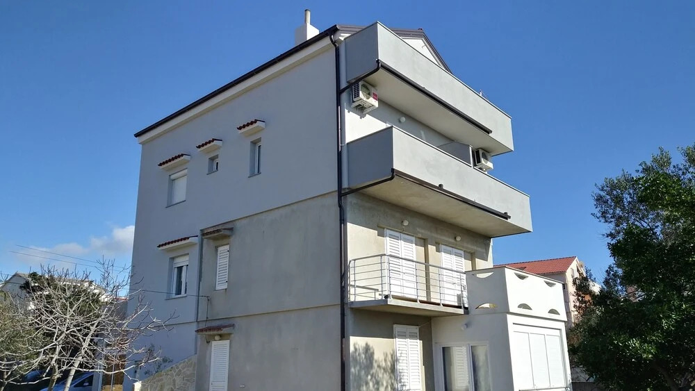 Lovely one Bedroom Apartment Mary in the Center