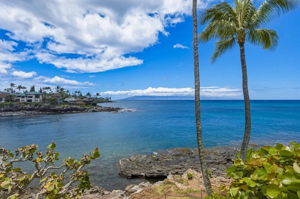 Napili Oceanfront 1br Condo Sleeps 4 - Unit B14 1 Bedroom Condo