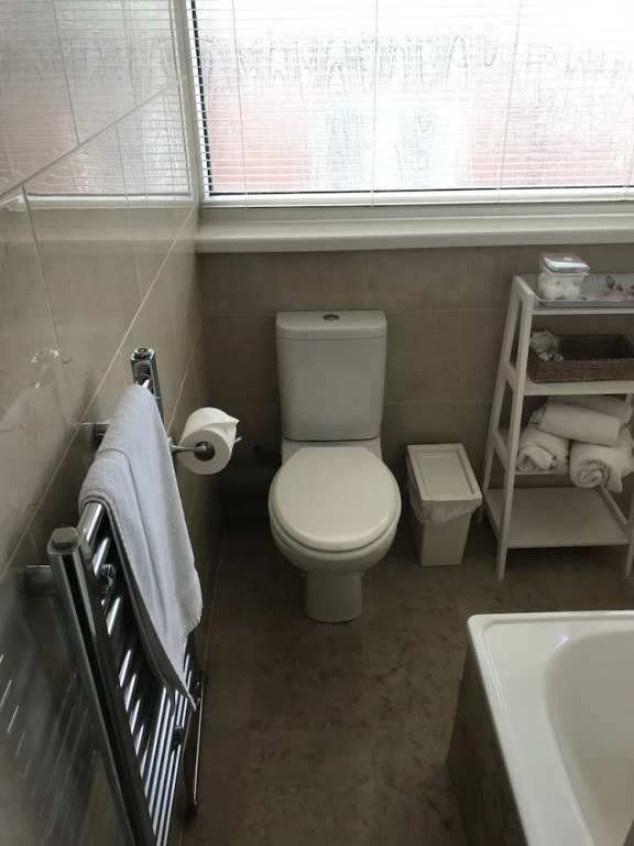 Hollies Guest House