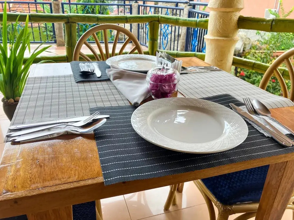 Rwizi Arch Hotel